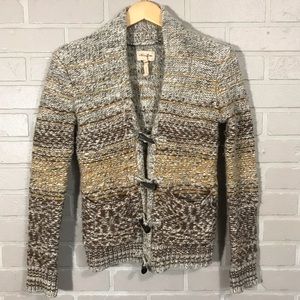 ☀️ Wilfred Free by Aritzia toggle-button sweater